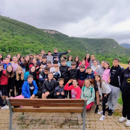 EL ALUMNADO DE 1º DE LA ESO RE-DESCUBRE LOS OBARERENES CON EL DEPARTAMENTO DE BIOLOGÍA-GEOLOGÍA Y DEUCACIÓN FÍSICA.